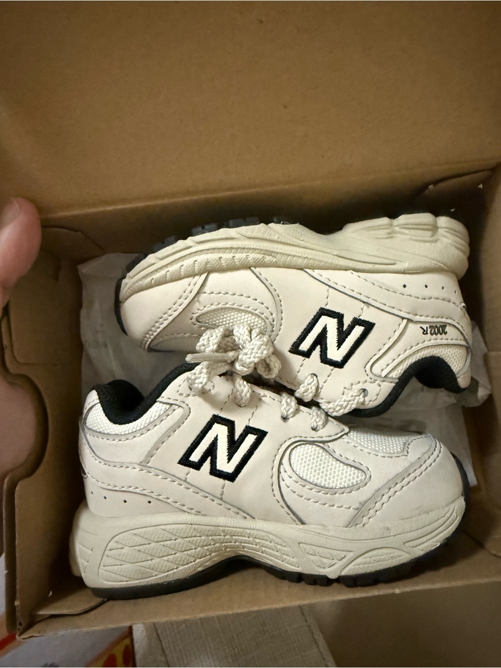 New Balance Kids Cream Sneakers with Black Logo